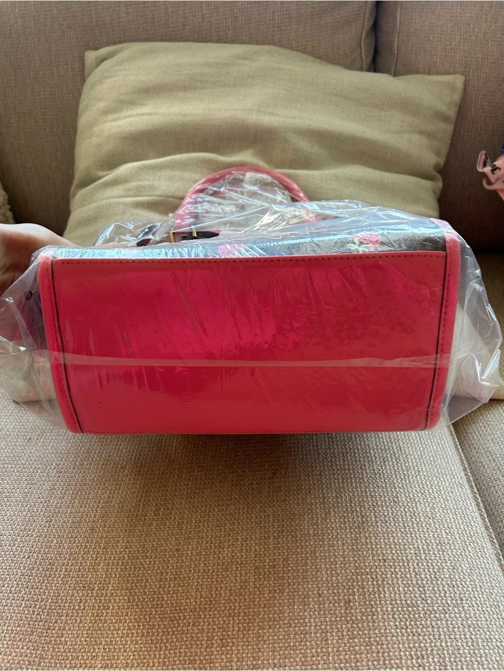 NWT JUICY COUTURE strawberry 🍓 small tote bag.